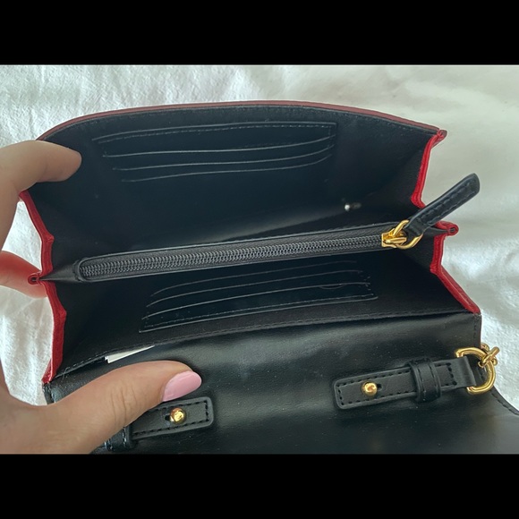 Marc Jacobs Cross Body Bag - Picture 5 of 5